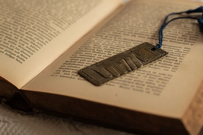 Dust, Ink, and Big Money: What Serious Collectors Know About the Hidden World of Literary Ephemera