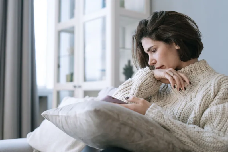 No Meetings Required: The Quiet Revolution of Readers Building Real Community on Their Own Terms